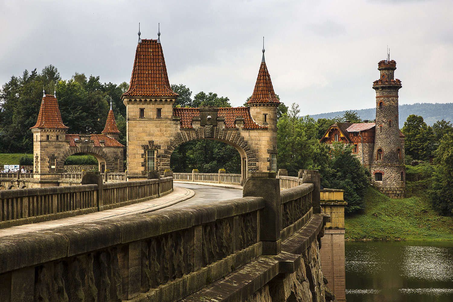 Royal Forest Dam, Dvur Kralove nad Labem